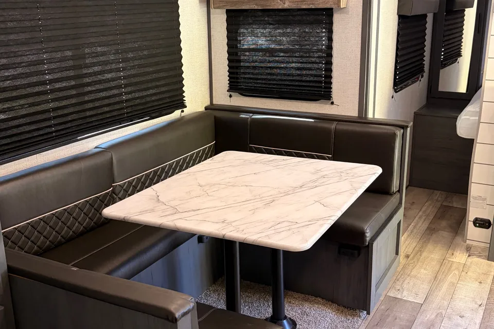 Dutchmen Aspen trail Travel Trailer