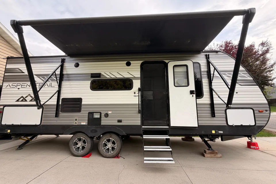 Fully Stocked Aspen Trail Travel Trailer