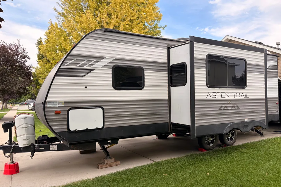 Fully Stocked Aspen Trail Travel Trailer
