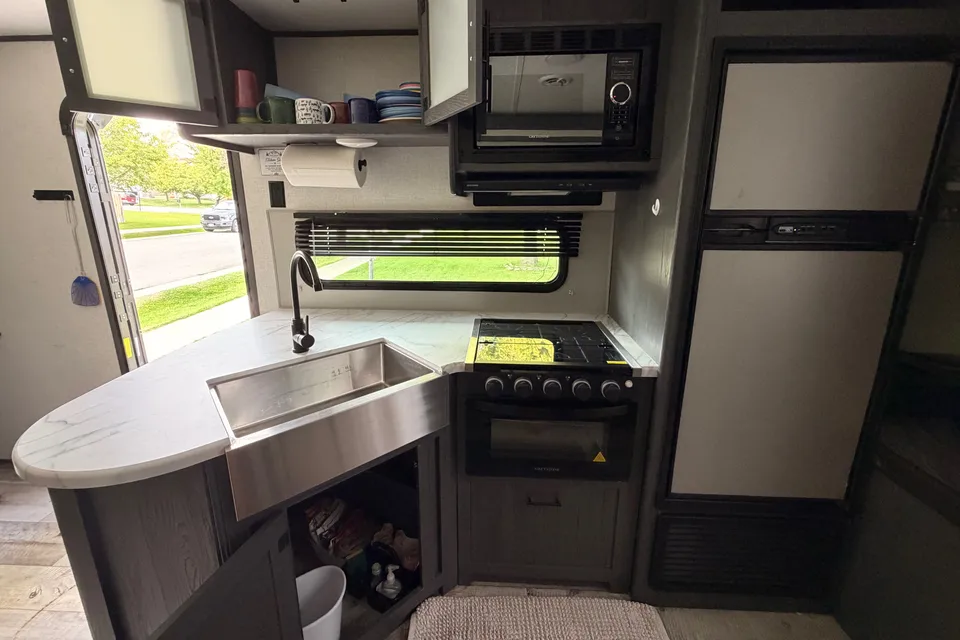 Fully Stocked Aspen Trail Travel Trailer