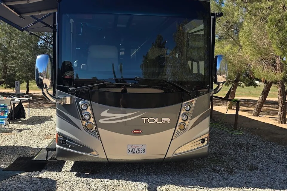 Luxury Winnebago Tour 40CD Diesel Pusher Experience