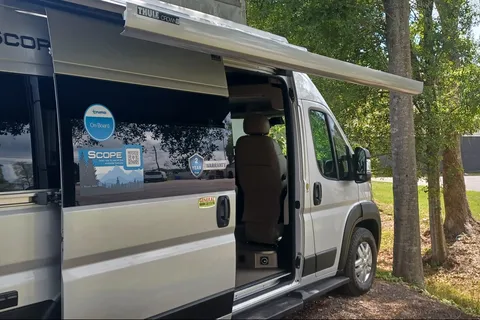 2023 CONVENIENT & EASY TO DRIVE RV!!  SCOPE 18A