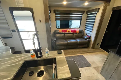 Spacious 40' 2020 Vengeance Rogue Toy Hauler