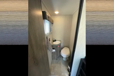 Spacious 40' 2020 Vengeance Rogue Toy Hauler