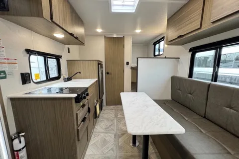 Forest River Salem fsx Travel Trailer