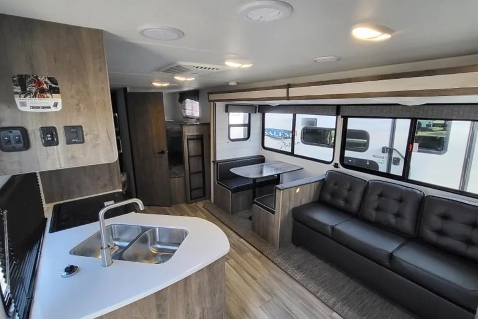 Sam's 2023 Pioneer Travel Trailer Sleeps 8