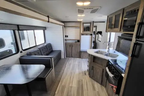 Sam's 2023 Pioneer Travel Trailer Sleeps 8