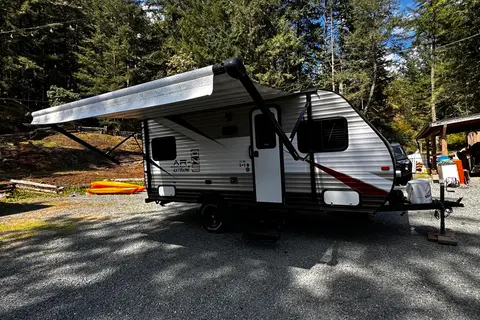 Yvonne's Starcraft Ar-one Travel Trailer