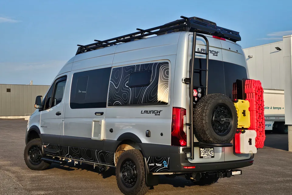 Entegra Launch 4x4 Classe B