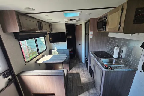 Steve's Crossroads Sunset Trail Travel Trailer