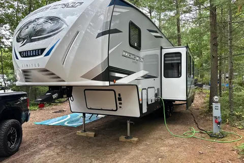 MICHIGAN LIFE RV