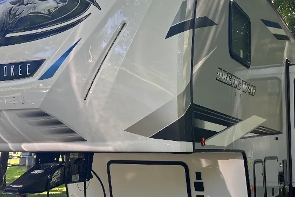 MICHIGAN LIFE RV