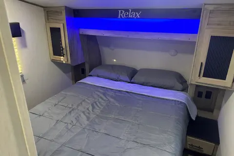 MICHIGAN LIFE RV