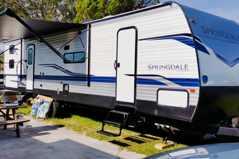 McRae's keystone Springdale 335BH 