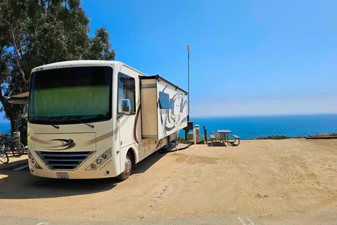 Class A Thor Hurricane - Sleeps 8 & Easy to Drive!