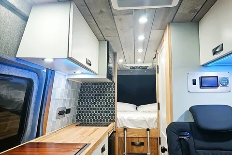Winter Ready, Off-Grid, Sprinter 2500 Campervan