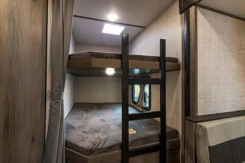 Dishner Family Comfy Camper