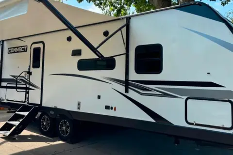 Jeff's 2023 KZ Connect 251BHK