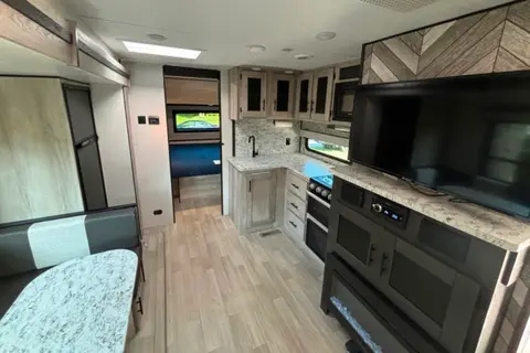 Jeff's 2023 KZ Connect 251BHK