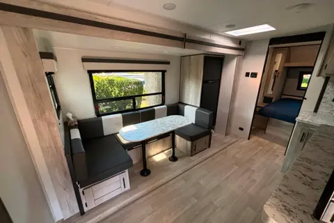 Jeff's 2023 KZ Connect 251BHK