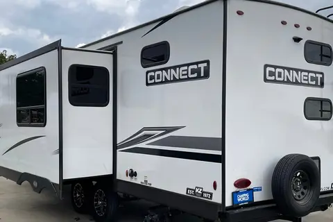 Jeff's 2023 KZ Connect 251BHK