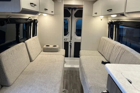 Emma's 2024 Ram Promaster 21ft Campervan