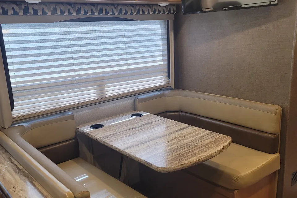 Bryan's Thor Motor Coach ACE  Class A