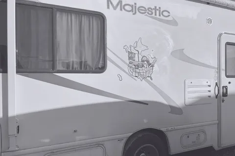 Relax Eh Majestic Class C