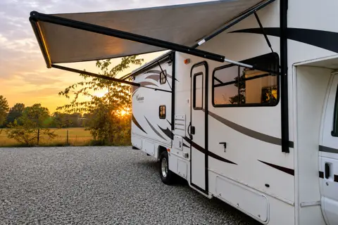 Coachmen Motorhome - Family Friendly, newly remodeled & Fully equipped!