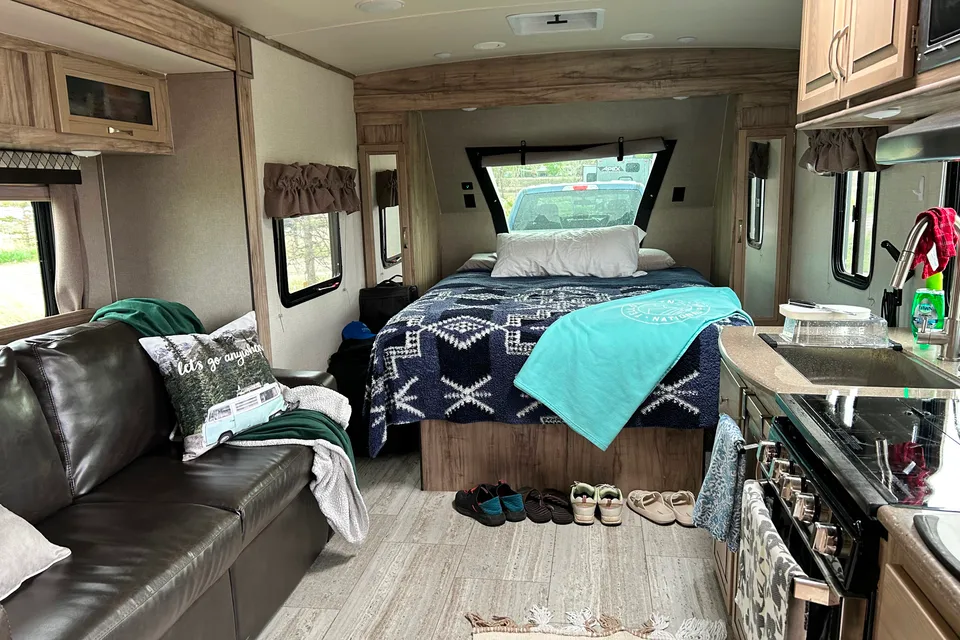 Glamping with Glenda the Trailer! 