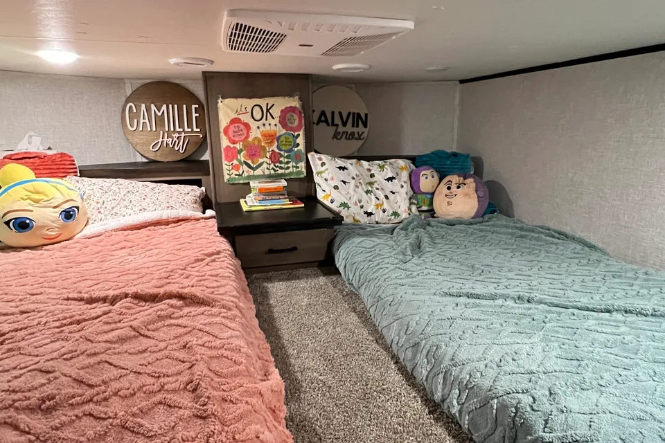 Bungalow Family Destination Trailer