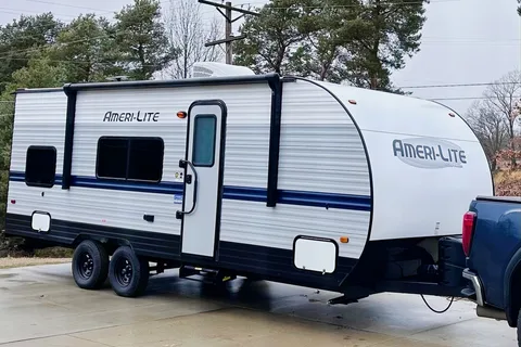 Chris's Weekend Getaway Gulf Stream Ameri-lite 248bh Travel Trailer 