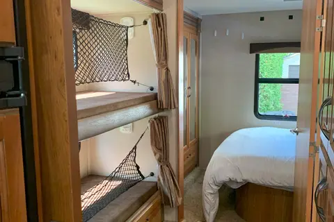 Raddy's Jayco Greyhawk Class C