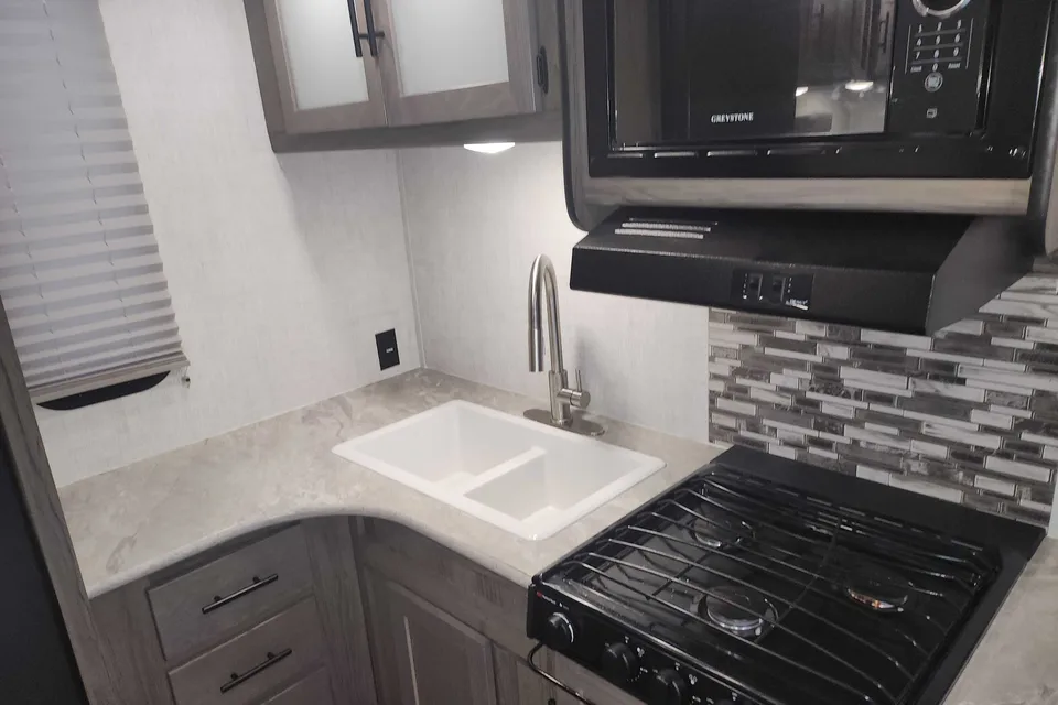 David's Gulf Stream Conquest Travel Trailer