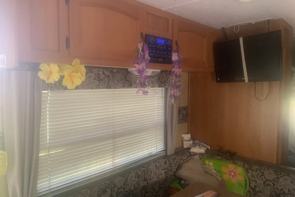 Kevin's Keystone Hideout Travel Trailer