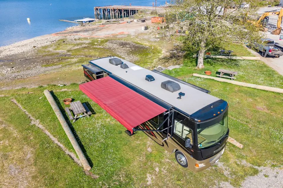 Damien's West Coast Winnebago VISTA 2015 WFE36Y Class A