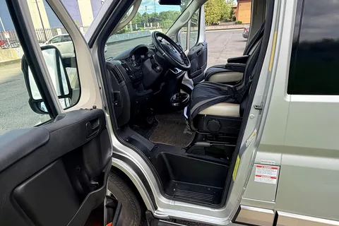 Winnebago  Travato Classe B DP