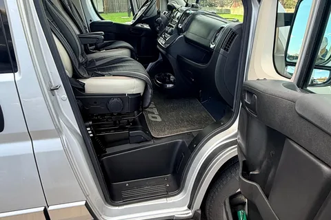 Winnebago  Travato Classe B DP