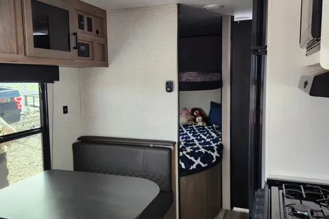 Memory Making Jayco Travel Trailer