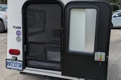 Titi Helio H3 Mini-roulotte
