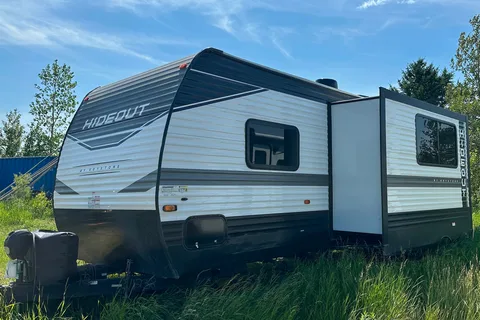 Char's Keystone 250BH Travel Trailer