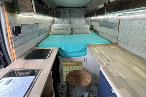 Comfortable van with all the amenities!