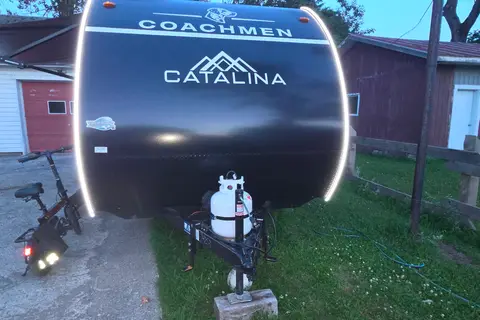 JEAN-PIERRE Coachmen Catalina 154rdx Roulotte