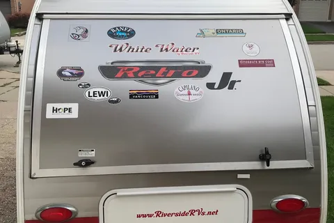 Riverside Retro Jr. 509, a teardrop trailer you can tow behind almost any car. NO SMOKING!