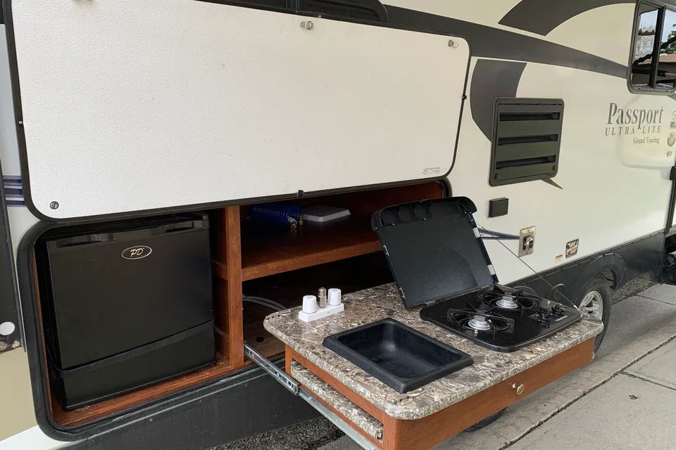 Ryan's Family Friendly Keystone Passport Ultra Lite Grand Touring 2400BH Travel Trailer