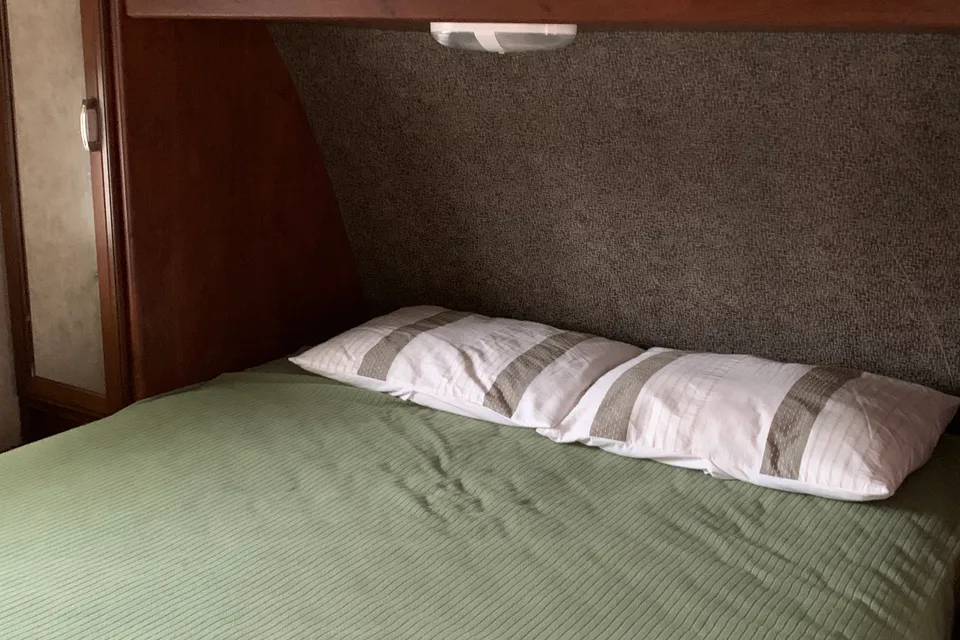 Ryan's Family Friendly Keystone Passport Ultra Lite Grand Touring 2400BH Travel Trailer