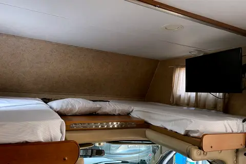 #2 Julia's Forest River Sunseeker  Class C