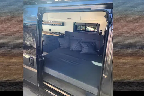 De Van XL - Most Open, Spacious Build out there! 2022 Promaster 3500