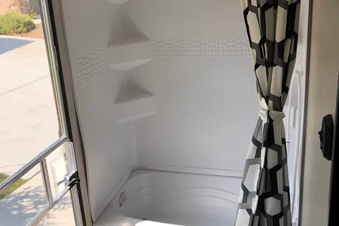 Sarah's Heartland pioneer BH270 Travel Trailer