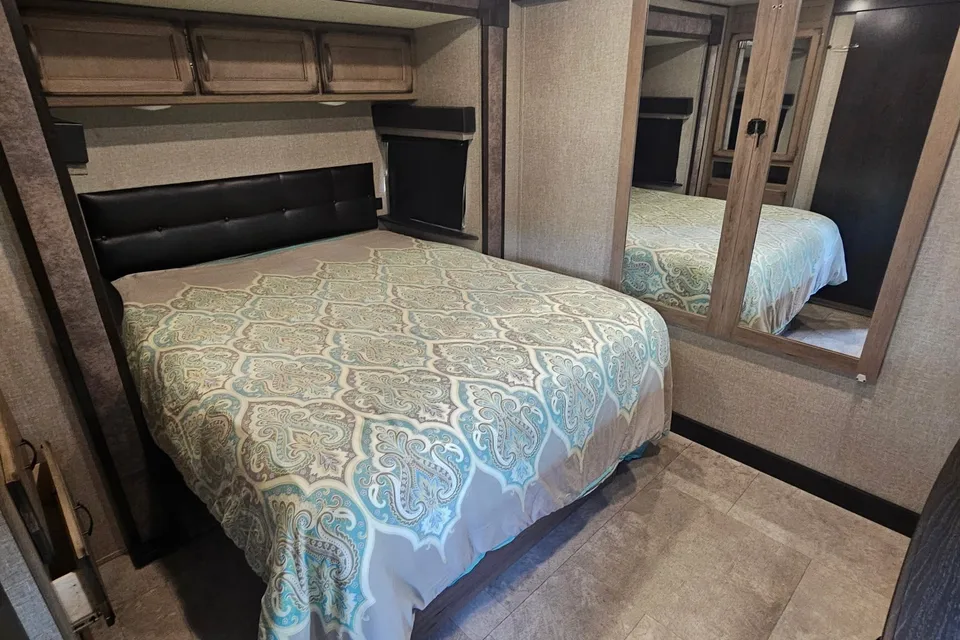 Aaron's Grand Design Transcend Travel Trailer